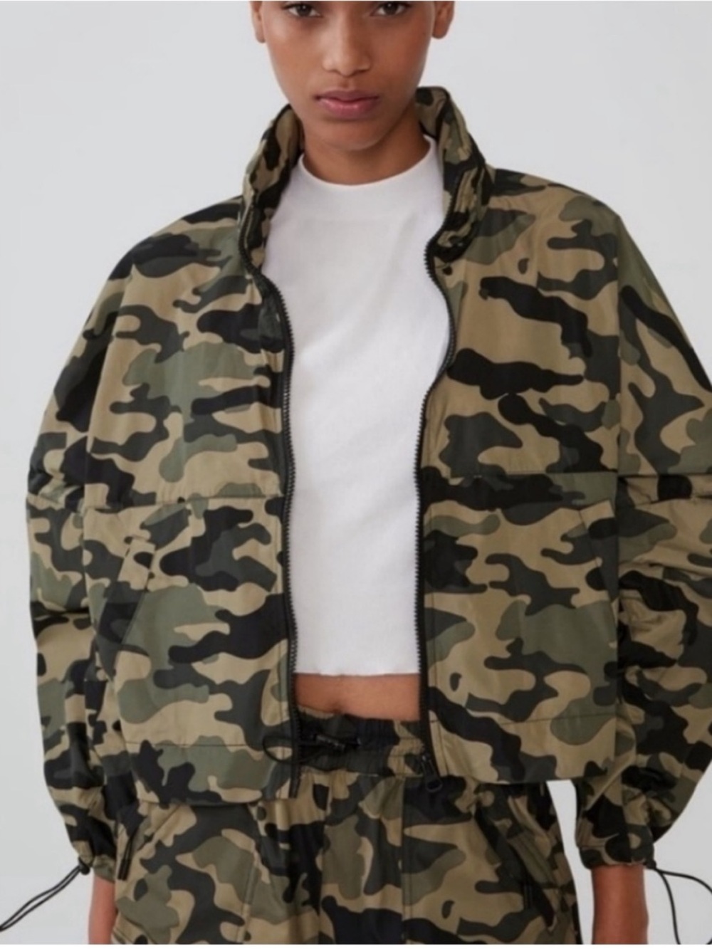 New ZARA Camo Cropped Hooded Windbreaker Jacket